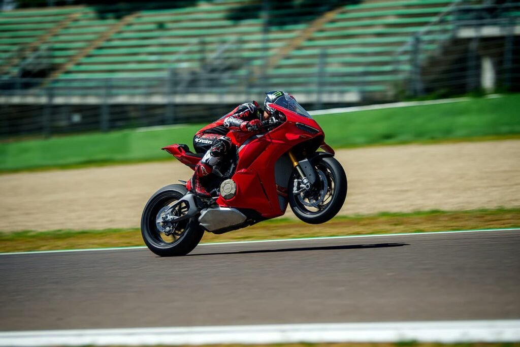 Major Changes Revealed in the 2025 Ducati Panigale V4