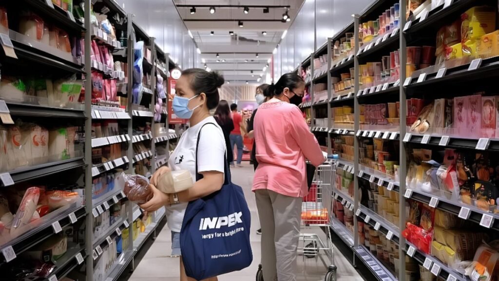 Singapore to Give $700 June Cash Boost to Citizens in 2025 Amid Tough Times