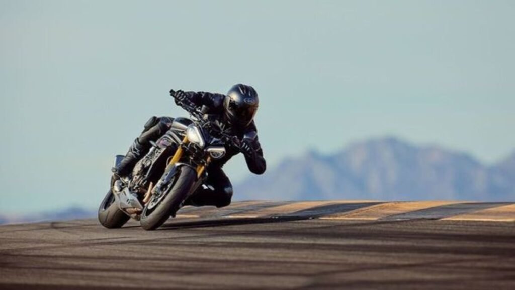 2025 Triumph Speed Triple 1200 RS Debuts in India with Upgraded Power and New-Age Tech